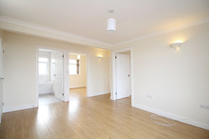 Lounge- click for photo gallery